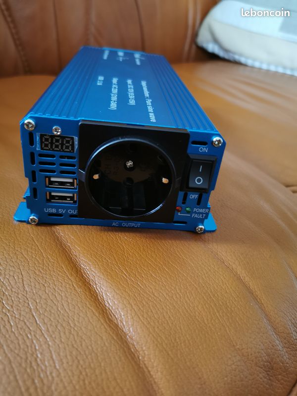 découvrez notre onduleur 3000w, la solution idéale pour alimenter vos appareils essentiels en toute sécurité. profitez d'une puissance fiable et d'une protection optimale contre les surtensions. parfait pour les maisons, bureaux et activités en extérieur.