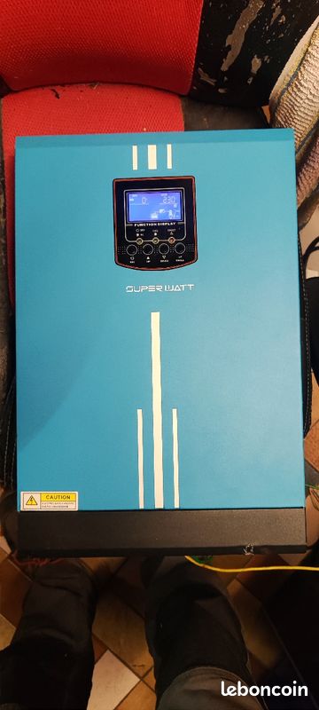 découvrez l'onduleur superwatt, une solution d'énergie fiable et performante pour protéger vos appareils électriques. idéal pour les foyers et les petites entreprises, cet onduleur garantit une alimentation sans interruption et optimise la gestion de votre consommation électrique.
