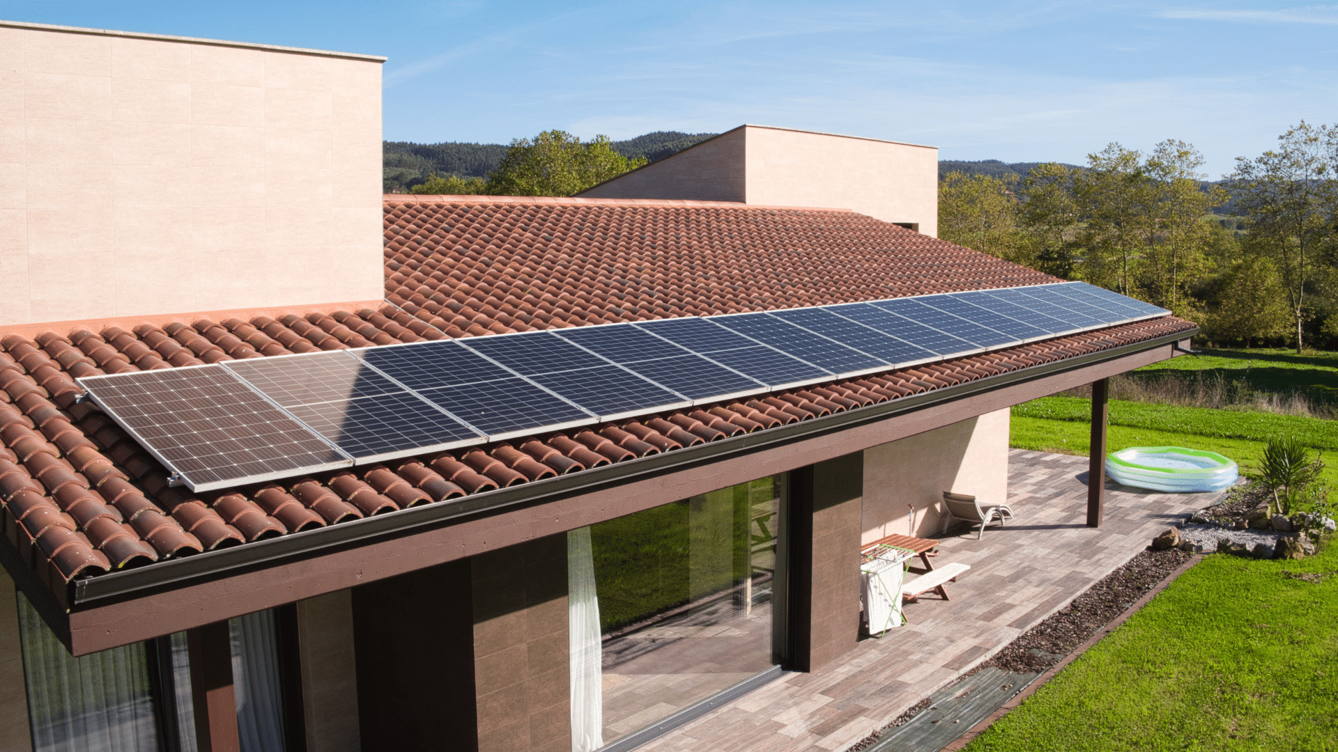 découvrez comment optimiser vos panneaux solaires pour maximiser leur efficacité et augmenter votre production d'énergie. suivez nos conseils pratiques et techniques avancées pour améliorer vos installations solaires et réduire vos factures d'énergie.
