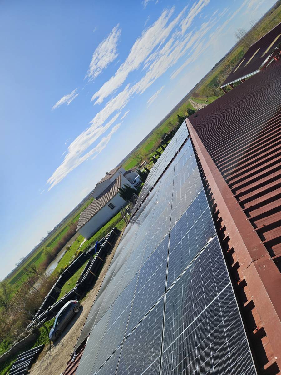 découvrez oscaro solaire, votre expert en solutions d'énergie solaire. profitez d'une sélection de panneaux photovoltaïques, d'accessoires et de conseils pour optimiser votre consommation d'énergie et investir dans un avenir durable. transformez votre toit en une source d'énergie propre et économique dès aujourd'hui!