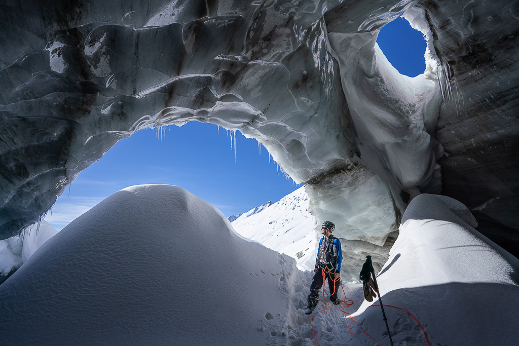 découvrez la magie de la combinaison entre le soleil et la glacière. profitez de rafraîchissements parfaitement conservés tout en savourant la chaleur estivale. idéale pour vos pique-niques, plages et barbecues, cette glacière au design innovant est votre alliée pour des moments inoubliables sous le soleil.