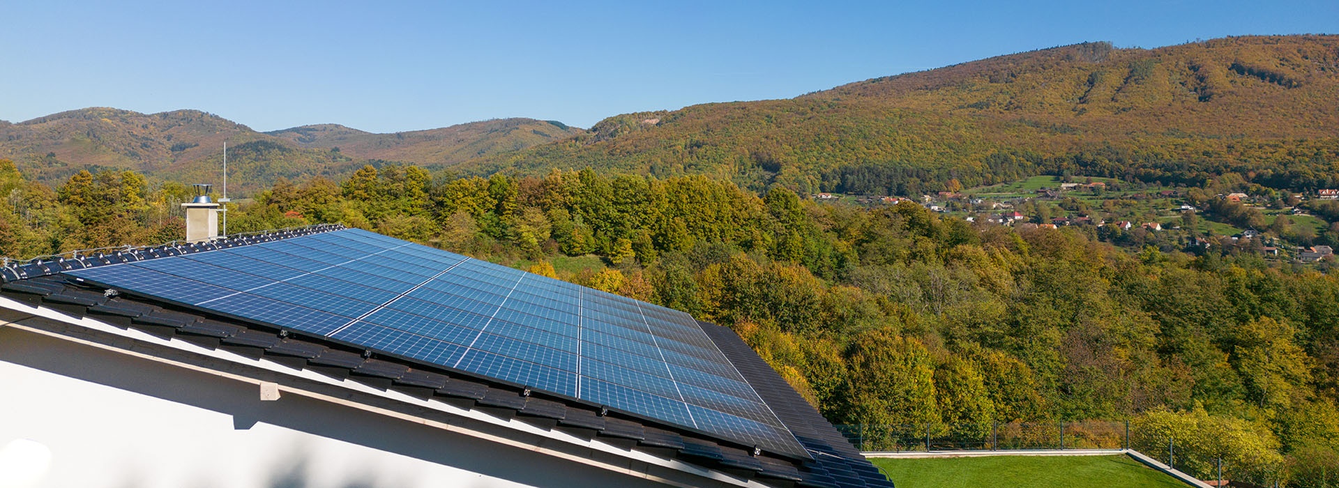 découvrez comment combiner les panneaux solaires et les poêles pour créer un système de chauffage écologique et économique. optimisez votre consommation d'énergie tout en réduisant votre empreinte carbone grâce à des solutions innovantes et durables.