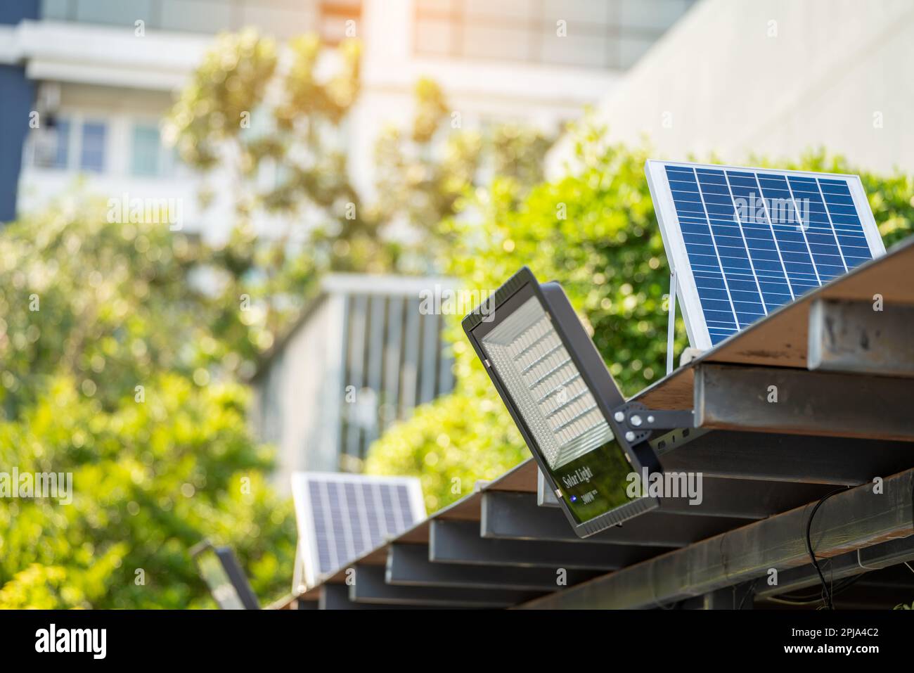découvrez les avantages des panneaux solaires publics, une solution durable et économiquement viable pour les collectivités. informez-vous sur les initiatives, les subventions disponibles et comment ces installations peuvent contribuer à une énergie plus verte et à des économies d'énergie significatives.