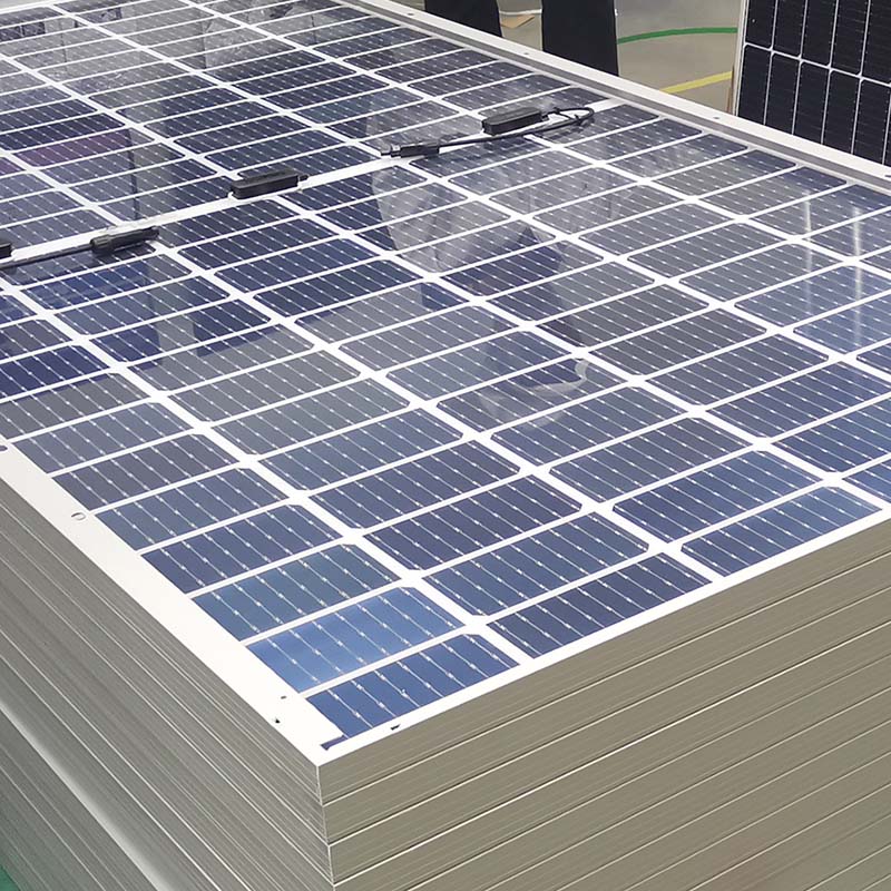 découvrez les avantages des panneaux solaires bifaciaux, une technologie innovante qui capte la lumière du soleil des deux côtés pour maximiser votre production d'énergie. idéaux pour optimiser l'efficacité de vos installations solaires, ces panneaux offrent une performance accrue et un retour sur investissement rapide.