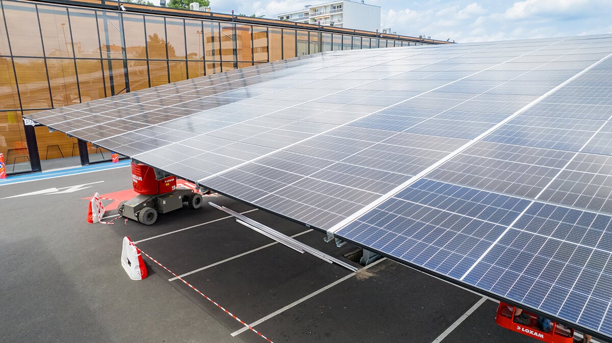 découvrez comment les panneaux solaires fonctionnent même par temps couvert. optimisez votre production d'énergie et apprenez à maximiser l'efficacité de vos panneaux solaires dans des conditions nuageuses.