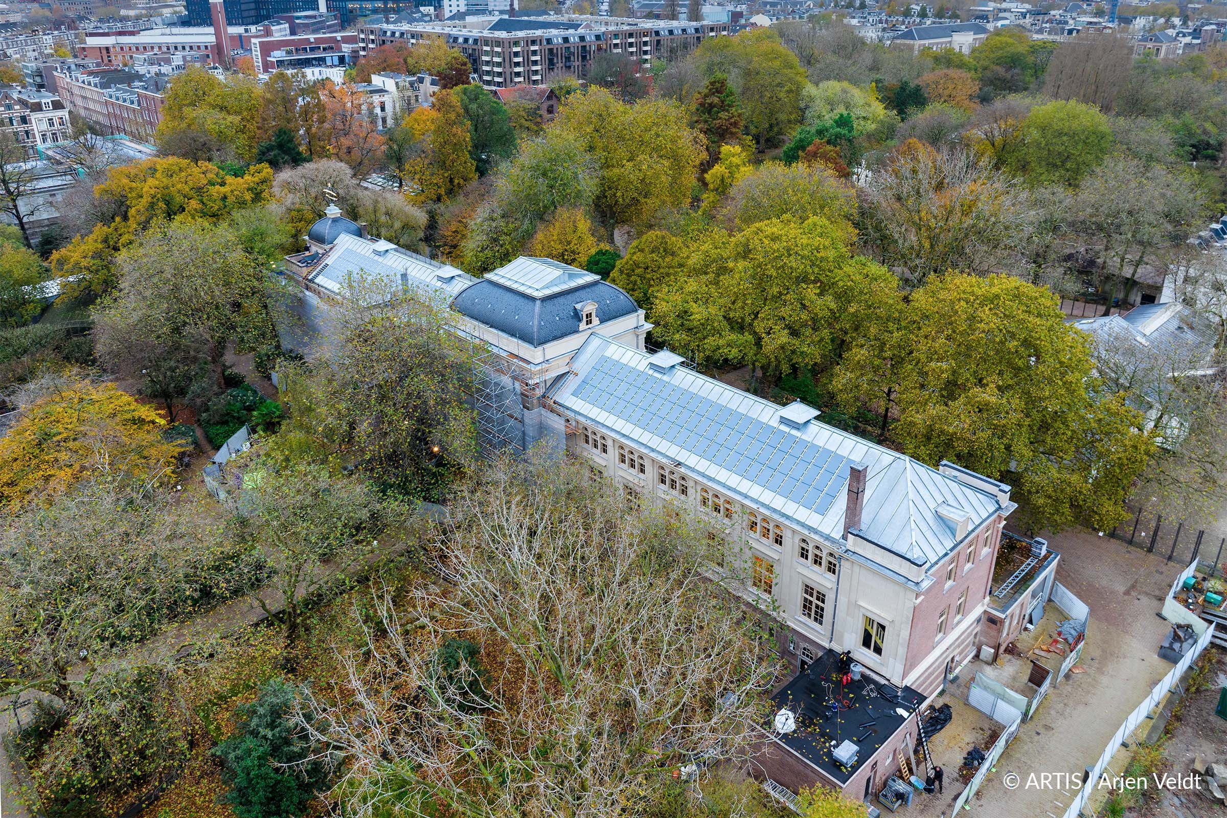 découvrez les avantages d'installer des panneaux solaires sur votre toit en zinc. optimisez votre consommation d'énergie, réduisez vos factures et contribuez à une transition énergétique durable grâce à une solution esthétique et performante.