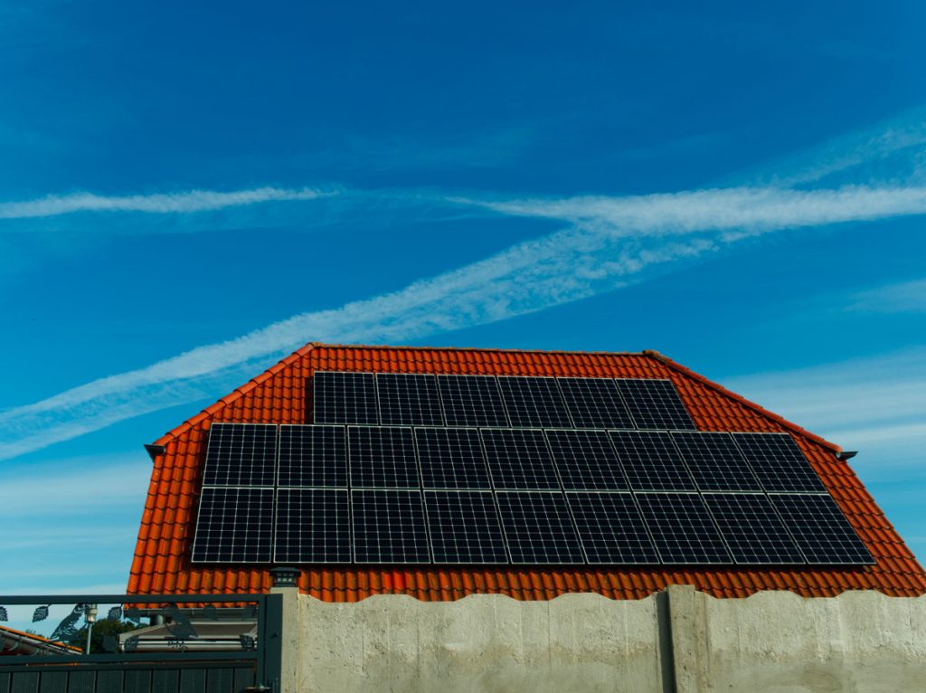 découvrez nos panneaux solaires de 3kw, idéaux pour optimiser votre production d'énergie renouvelable. contribuez à la protection de l'environnement tout en réduisant vos factures d'électricité.