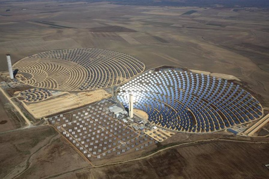 découvrez les avantages des panneaux solaires en espagne : une solution écologique et économique pour produire votre propre énergie. informez-vous sur les derniers développements, subventions et conseils pour optimiser l'installation de panneaux solaires dans le pays ensoleillé.