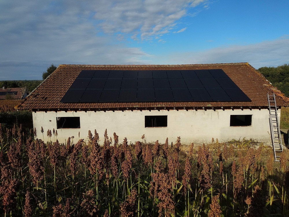 découvrez les panneaux solarwatt, des solutions photovoltaïques innovantes et performantes pour maximiser votre production d'énergie solaire. optez pour une alternative durable et économique pour votre habitation.