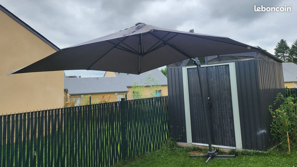 découvrez le parasol solaire, une solution innovante pour profiter du soleil tout en restant à l'ombre. équipez votre jardin ou votre terrasse d'un parasol à énergie solaire, alliant confort et esthétique, pour des moments de détente inoubliables.