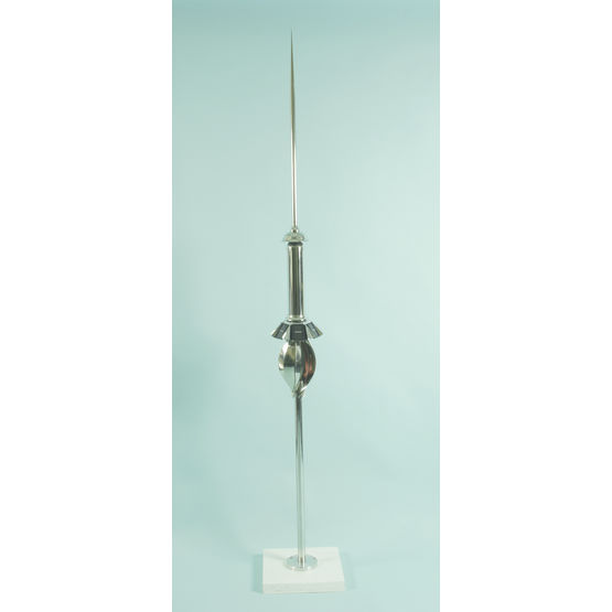 découvrez tout ce qu'il faut savoir sur les paratonnerres : leur fonctionnement, leur importance pour la protection des bâtiments contre la foudre, et les meilleures pratiques pour leur installation. protégez votre propriété avec un paratonnerre efficace.