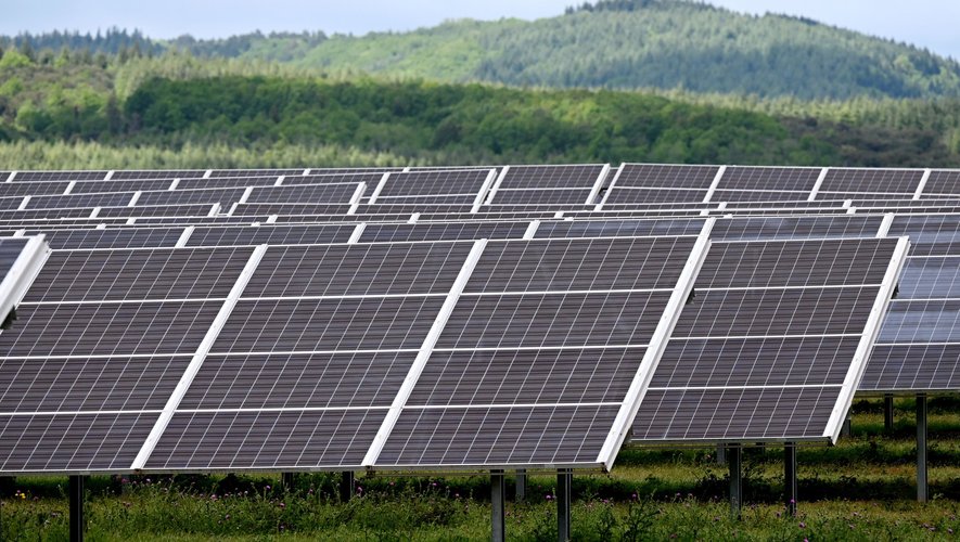découvrez les avantages du photovoltaïque 33, une solution d'énergie solaire innovante et durable. profitez d'une production d'électricité propre et réduisez votre empreinte carbone tout en réalisant des économies sur vos factures d'énergie.