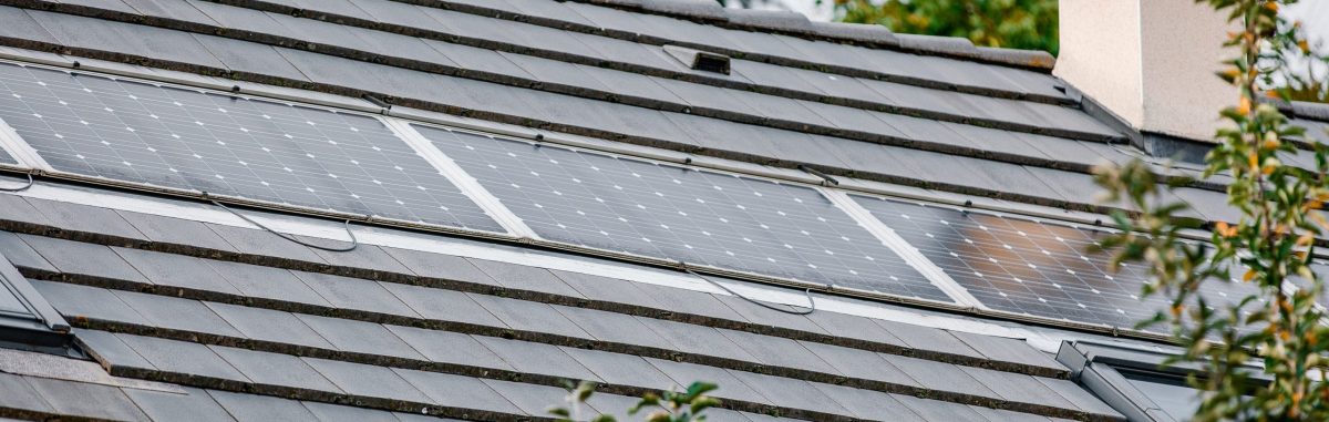 découvrez le monde du photovoltaïque, une source d'énergie renouvelable qui transforme la lumière du soleil en électricité. informez-vous sur les avantages, les technologies disponibles et les solutions pour intégrer le photovoltaïque dans votre quotidien pour un avenir durable.