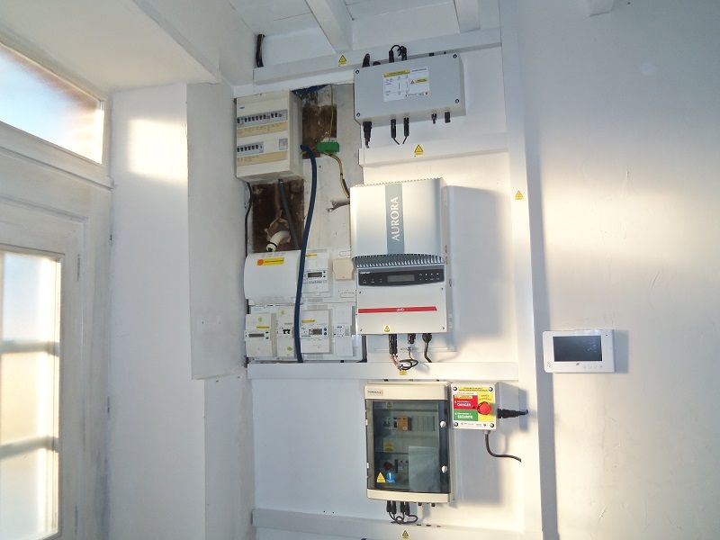 découvrez comment gérer les coupures et interruptions d'alimentation dans votre système photovoltaïque. apprenez des conseils pratiques pour assurer une continuité optimale de vos installations solaires et maximiser leur efficacité.