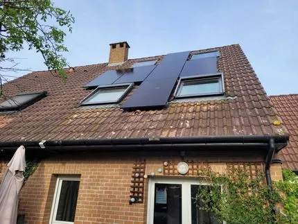 découvrez les solutions photovoltaïques à lille pour produire votre propre énergie verte. optimisez votre consommation, faites des économies et contribuez à la transition énergétique grâce à des installations adaptées à vos besoins.