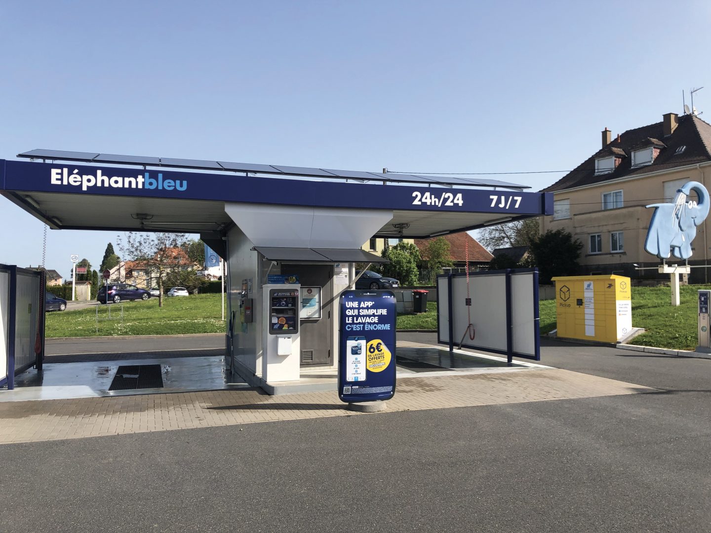 découvrez les solutions photovoltaïques à molsheim pour une énergie durable et économique. profitez d'une expertise locale pour l'installation de panneaux solaires adaptés à vos besoins et faites un geste pour l'environnement tout en réduisant vos factures d'électricité.