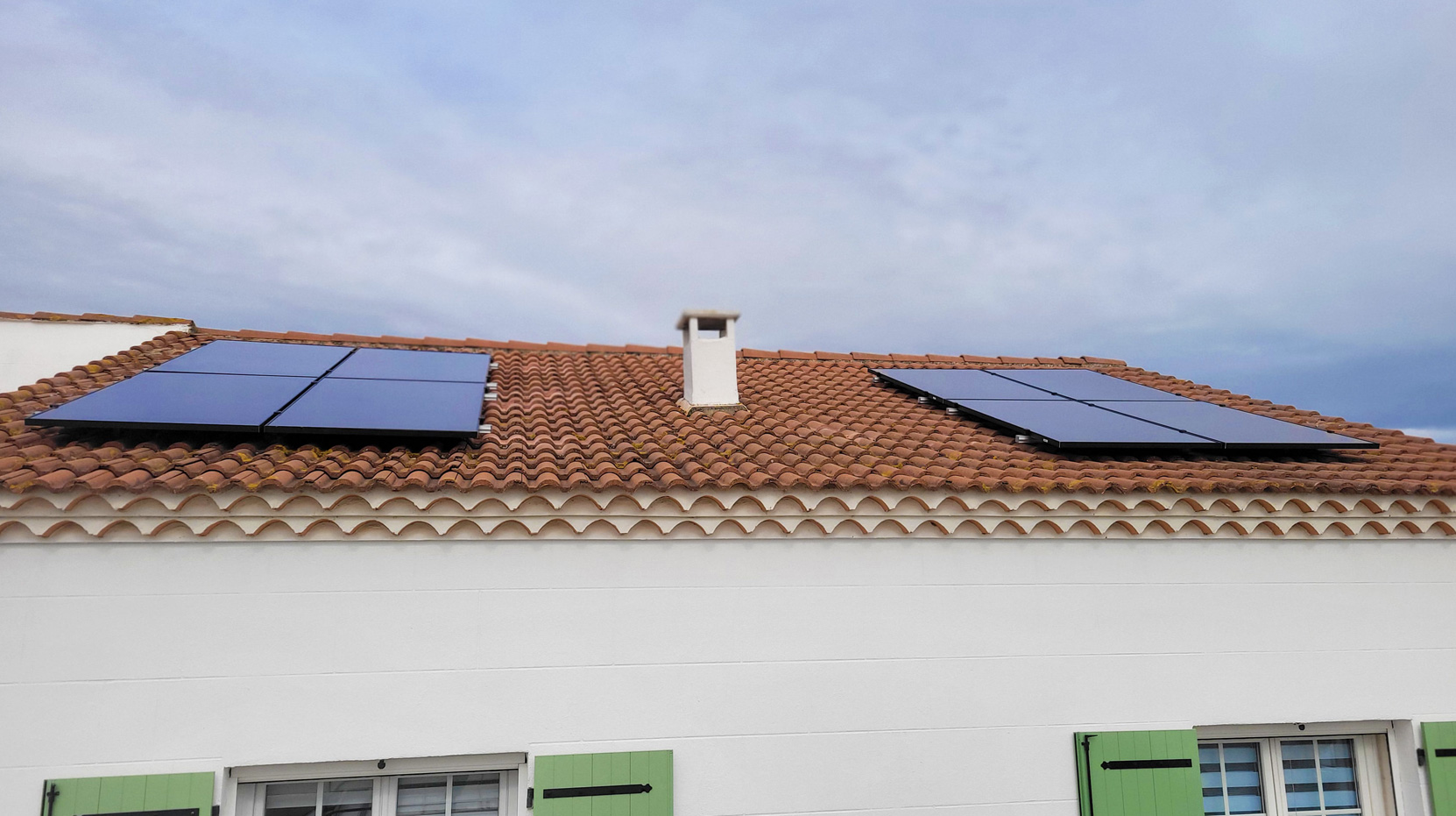 découvrez les solutions photovoltaïques à montpellier pour une énergie renouvelable et économique. optimisez votre consommation d'électricité tout en préservant l'environnement grâce à nos services d'installation et de conseils adaptés.