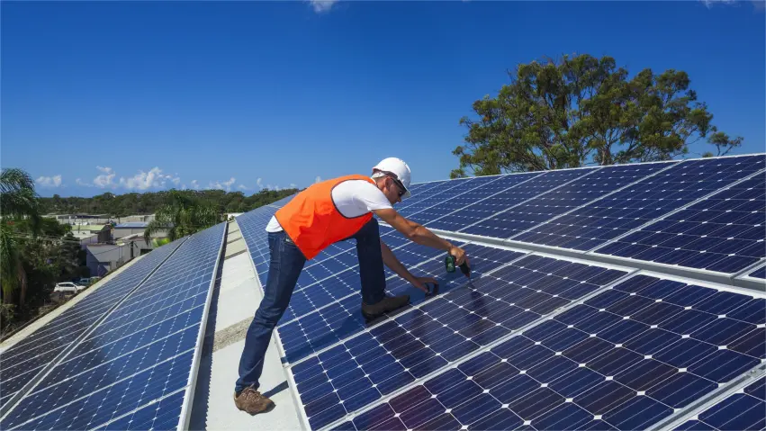 découvrez les meilleures solutions d'énergie solaire à nantes. transformez l'énergie du soleil en électricité pour votre maison ou votre entreprise, tout en réduisant votre empreinte carbone et en réalisant des économies sur vos factures d'énergie. informez-vous sur les installations photovoltaïques, les aides financières disponibles et les avantages de l'énergie renouvelable dans la région nantaise.