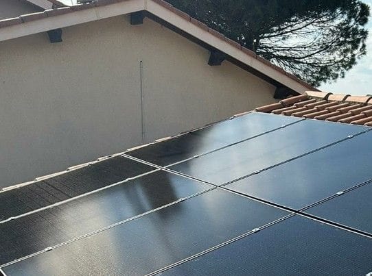 découvrez les solutions photovoltaïques dans le tarn pour produire votre propre électricité verte. profitez de l'énergie solaire tout en réalisant des économies sur votre facture d'électricité. informez-vous sur les installations, les subventions et les avantages du photovoltaïque dans votre région.