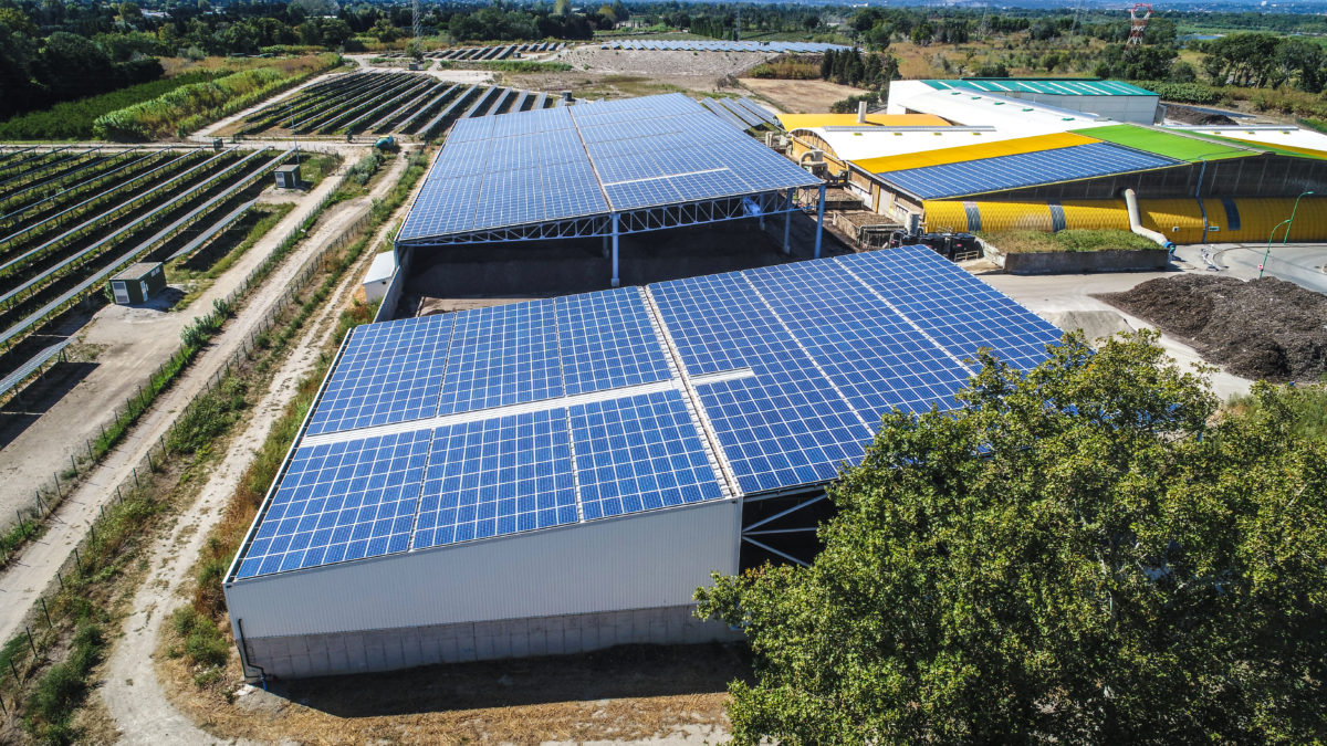 découvrez le ppa solaire, un contrat d'achat d'électricité renouvelable qui permet aux entreprises de s'approvisionner en énergie solaire tout en réduisant leur empreinte carbone. optez pour une solution durable et économique pour vos besoins énergétiques.