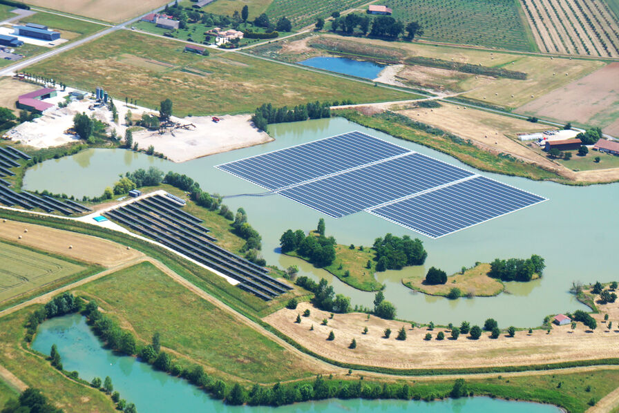 découvrez premier solaire, votre partenaire de choix pour des solutions d'énergie solaire innovantes et durables. profitez d'une énergie propre et économique tout en préservant notre planète.