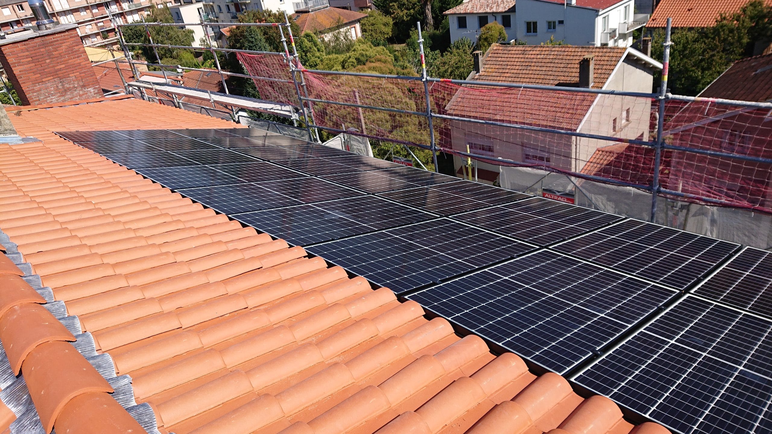 découvrez les tarifs compétitifs pour l'installation d'une solution photovoltaïque de 36 kwc. profitez d'une énergie renouvelable et d'économies sur votre facture d'électricité grâce à nos offres adaptées à vos besoins.