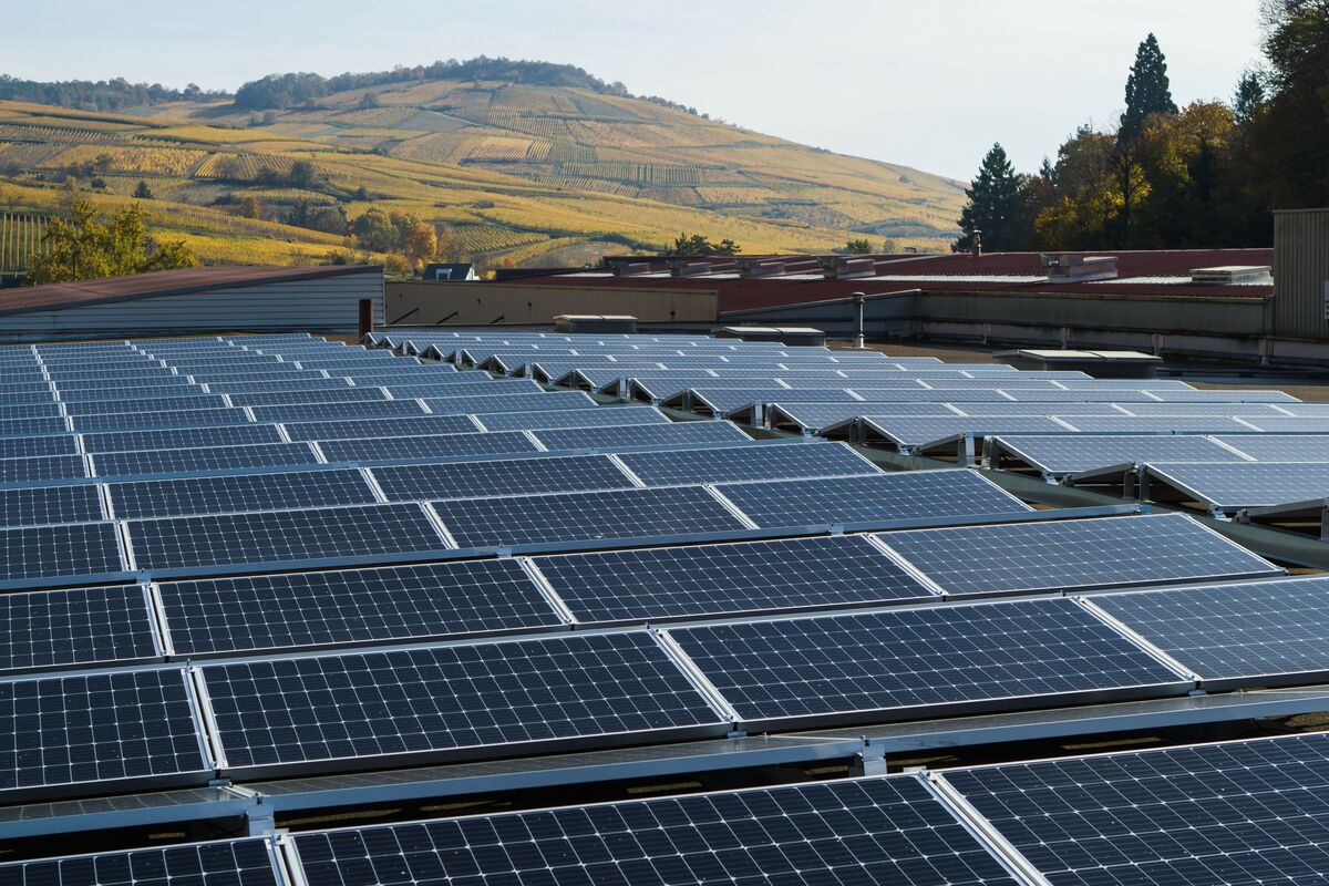 découvrez les prix des panneaux solaires en espagne et optimisez votre investissement énergétique. comparez les offres, les marques et les aides disponibles pour maximiser votre projet d'énergie renouvelable.