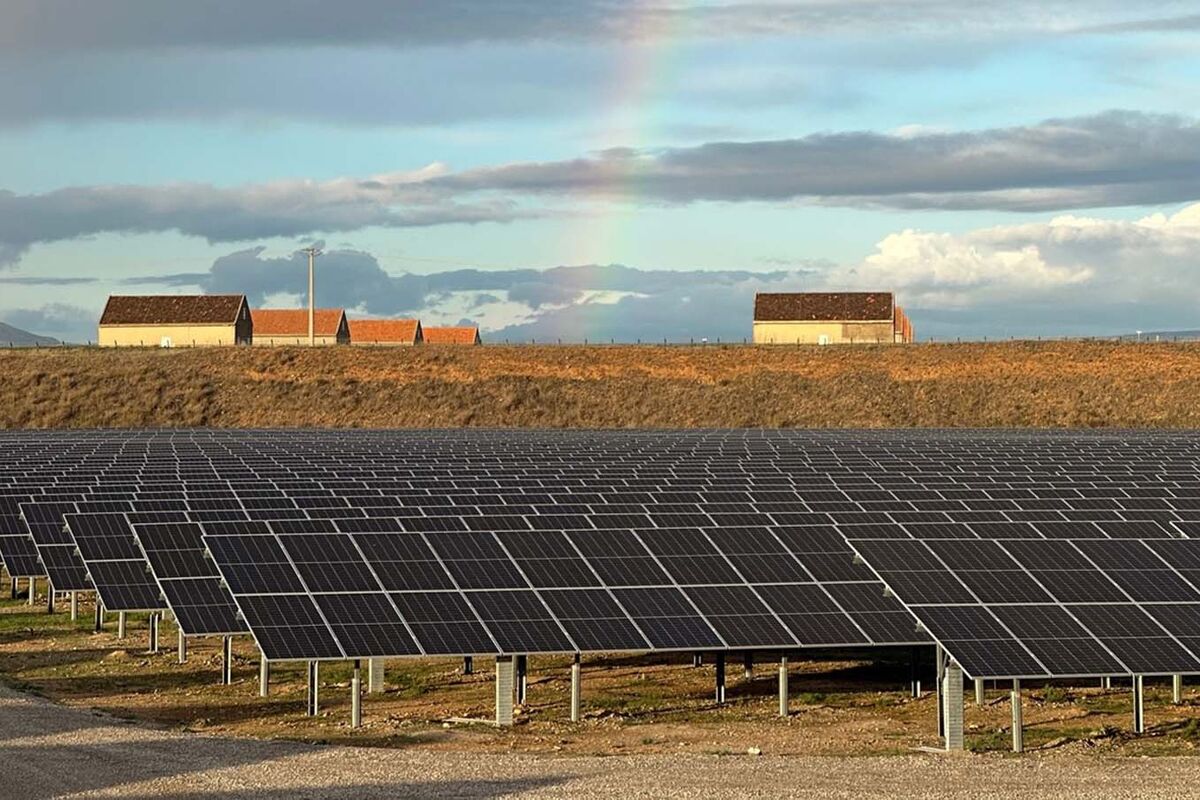découvrez les prix compétitifs des panneaux solaires proposés par engie. informez-vous sur les différentes options disponibles et les avantages d'investir dans l'énergie solaire pour réaliser des économies d'énergie tout en contribuant à la protection de l'environnement.