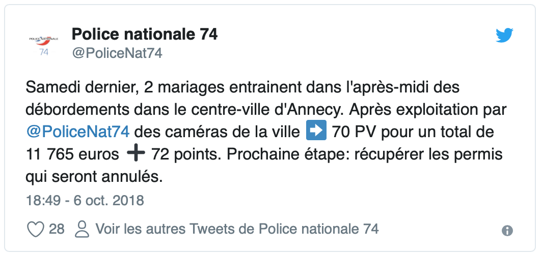 découvrez les paysages enchanteurs d'annecy, entre lac cristallin et montagnes majestueuses. explorez notre guide sur les activités, l'histoire et les incontournables de cette ville alpine, idéale pour vos escapades en france.