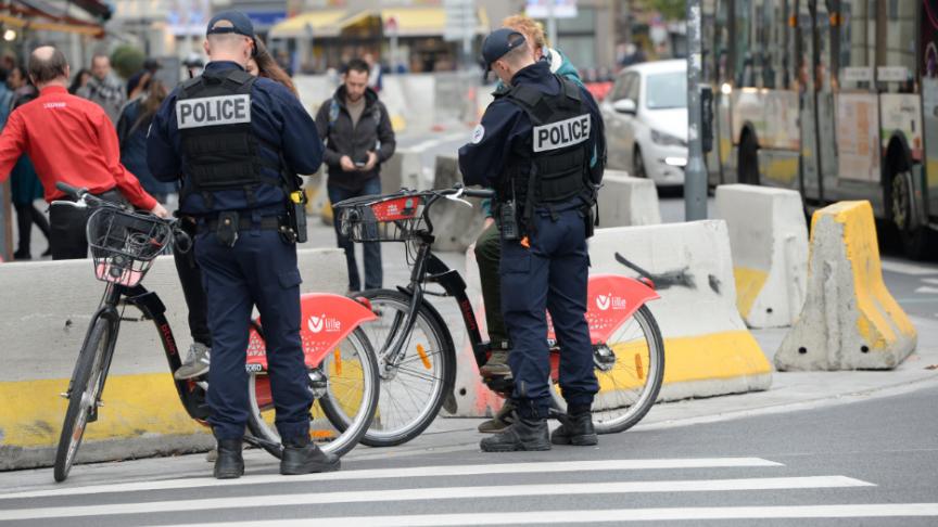 découvrez pv lille, votre référence pour des informations sur les panneaux photovoltaïques à lille. obtenez des conseils sur l'installation, les subventions disponibles et les avantages de la transition vers l'énergie solaire.