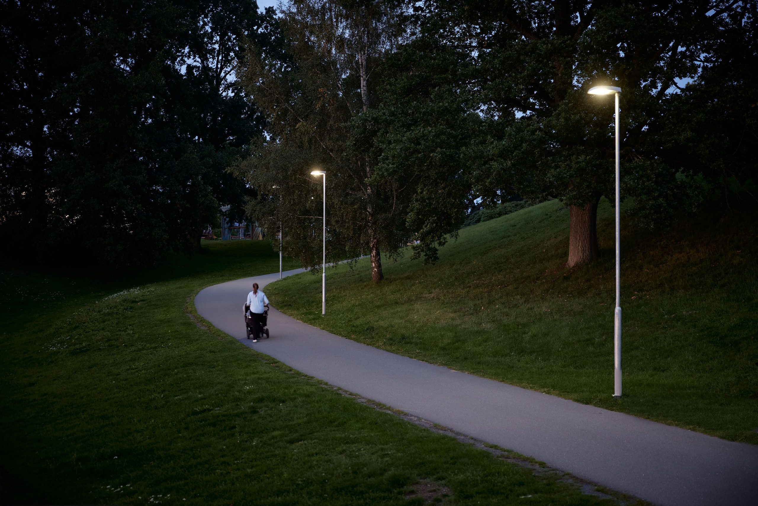 découvrez la révolution de l'éclairage avec my light system, une solution innovante qui transforme votre espace en alliant technologie moderne et design. profitez d'une ambiance personnalisée et écoresponsable grâce à des fonctionnalités intelligentes adaptées à vos besoins.