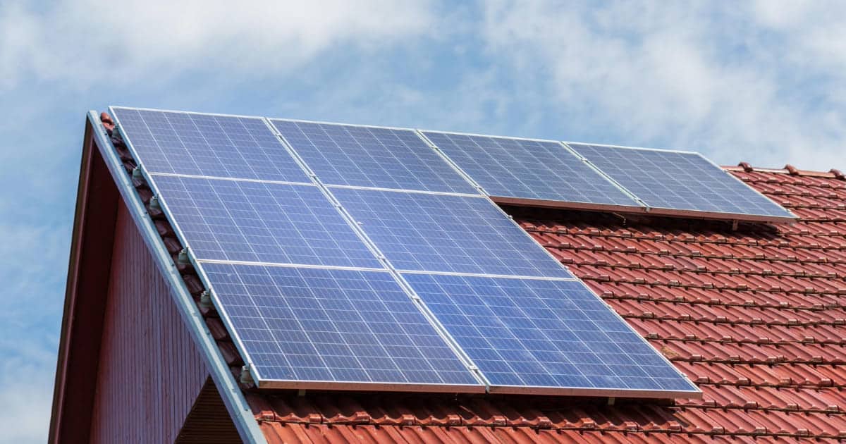 découvrez les avantages de l'énergie solaire pour un avenir durable. explorez comment les solutions photovoltaïques peuvent réduire vos factures d'électricité et contribuer à la protection de l'environnement.