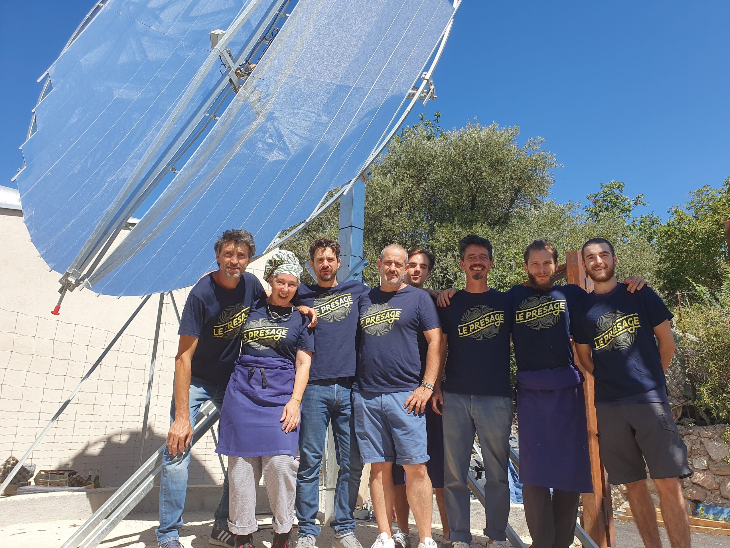 découvrez les solutions d'énergie solaire à marseille : installations photovoltaïques, avantages écologiques et économiques, ainsi que des conseils pour maximiser votre consommation d'énergie verte dans cette magnifique ville ensoleillée.