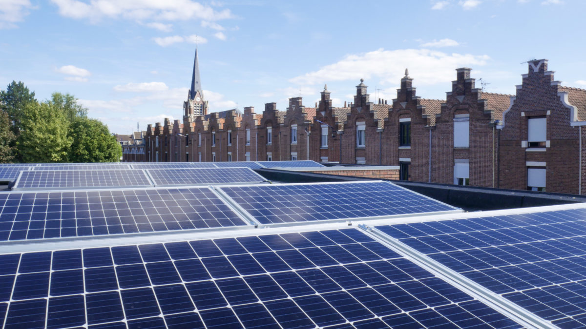 découvrez les avantages de l'énergie solaire dans le nord : solutions écologiques, économies d'énergie et innovations technologiques adaptées aux climats froids. optez pour une énergie renouvelable et durable pour votre maison ou votre entreprise.