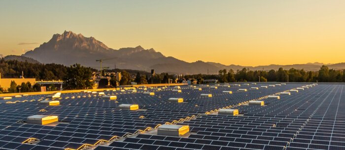 découvrez les innovations et les opportunités du secteur solaire en suisse. informez-vous sur les technologies photovoltaïques, les projets durables et l'impact de l'énergie renouvelable sur l'environnement et l'économie helvétique.