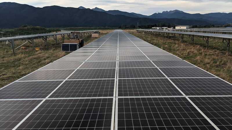 découvrez comment les systèmes solaires pour immeubles transforment l'énergie renouvelable en économies durables, tout en réduisant l'empreinte carbone. informez-vous sur les avantages, l'installation et les solutions adaptées à votre bâtiment.