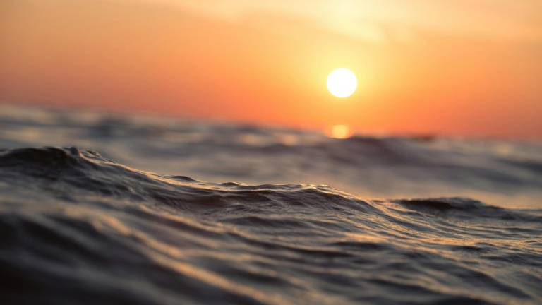 découvrez l'harmonie entre le soleil et vous dans cet espace dédié à la nature et au bien-être. apprenez à profiter des bienfaits du soleil, des conseils pour une vie saine et des activités en plein air qui célèbrent la lumière et la chaleur.