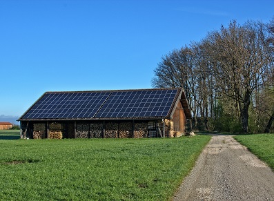 découvrez comment les structures en bois peuvent être intégrées avec des panneaux solaires pour créer des solutions éco-responsables et esthétiques. optimisez l'efficacité énergétique de votre habitation tout en préservant l'environnement grâce à cette combinaison innovante.