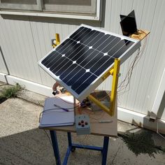 découvrez comment créer votre propre suiveur solaire diy pour optimiser l'orientation de vos panneaux solaires. suivez notre guide étape par étape et maximisez la production d'énergie renouvelable tout en faisant un projet amusant et éducatif !