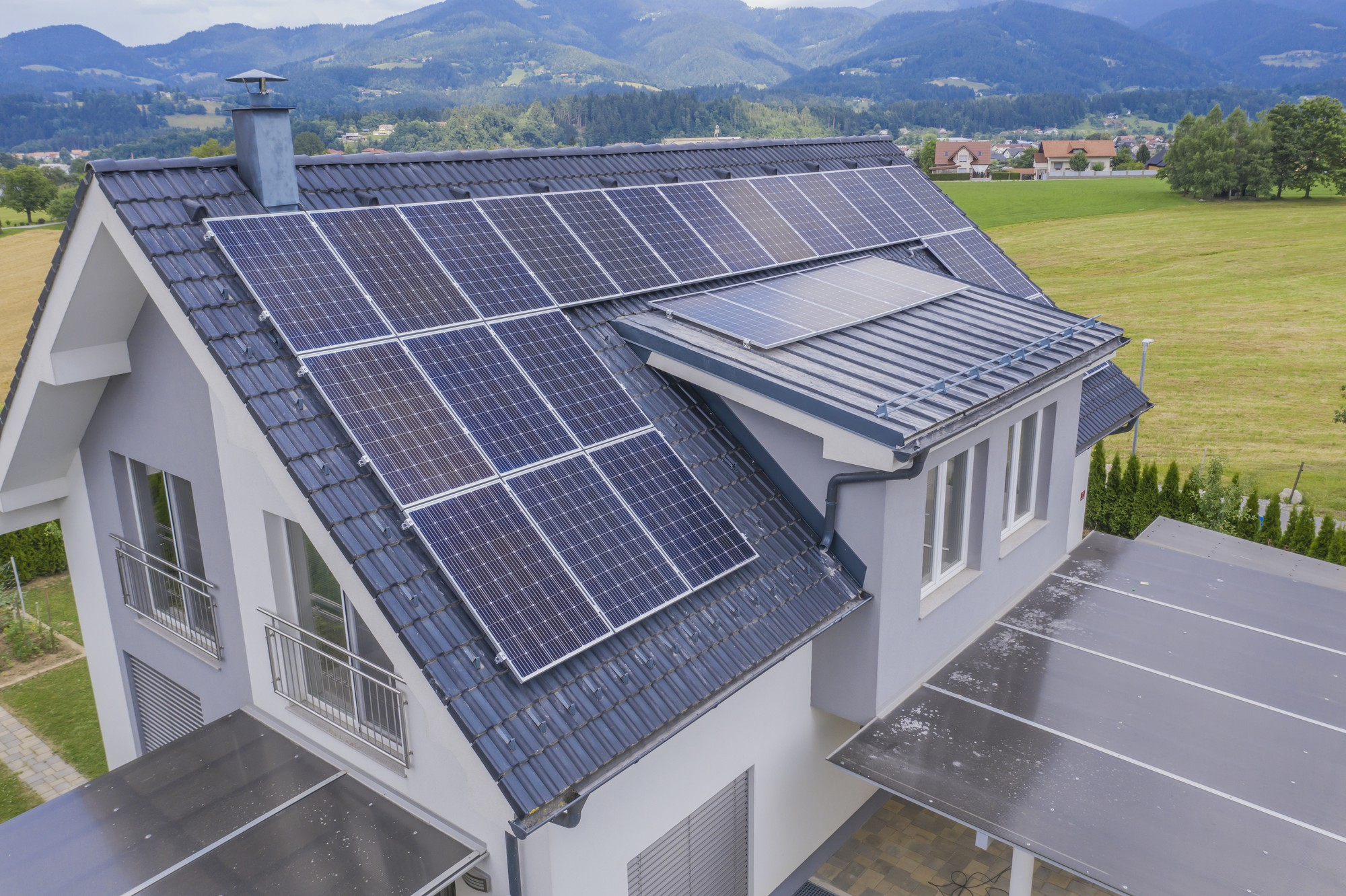 découvrez les avantages du photovoltaïque, une solution énergétique durable et renouvelable. apprenez comment l'énergie solaire peut réduire vos factures d'électricité et contribuer à la protection de l'environnement.
