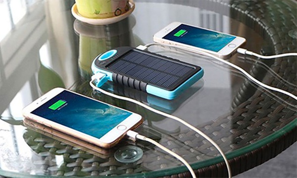 découvrez notre sélection de téléphones solaires, alliant technologie moderne et énergie durable. profitez d'une autonomie prolongée grâce à l'énergie solaire et restez connecté où que vous soyez. idéal pour les aventuriers et ceux soucieux de l'environnement.