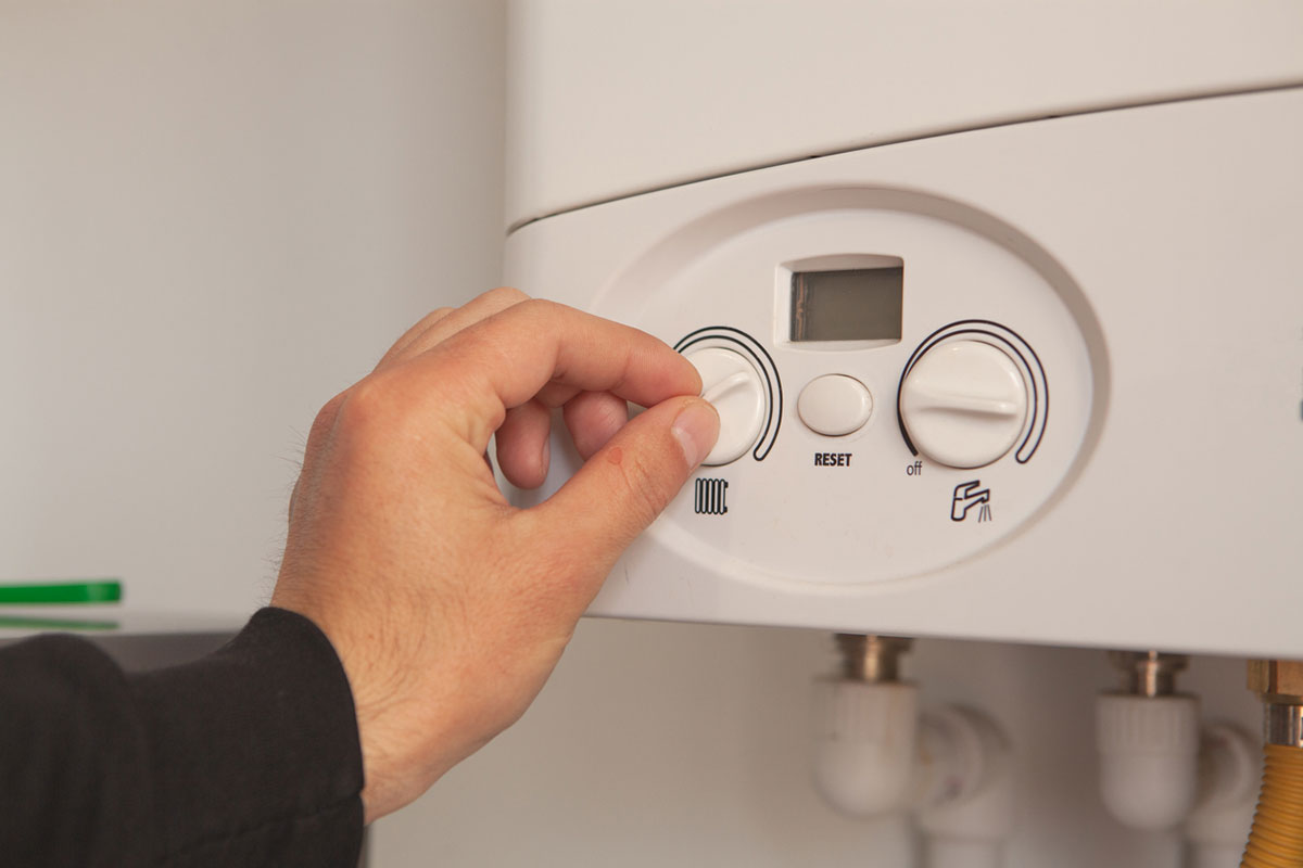 découvrez tout ce qu'il faut savoir sur la température idéale de votre chauffe-eau. nos conseils vous aideront à optimiser votre consommation d'énergie tout en garantissant un confort optimal dans votre maison.