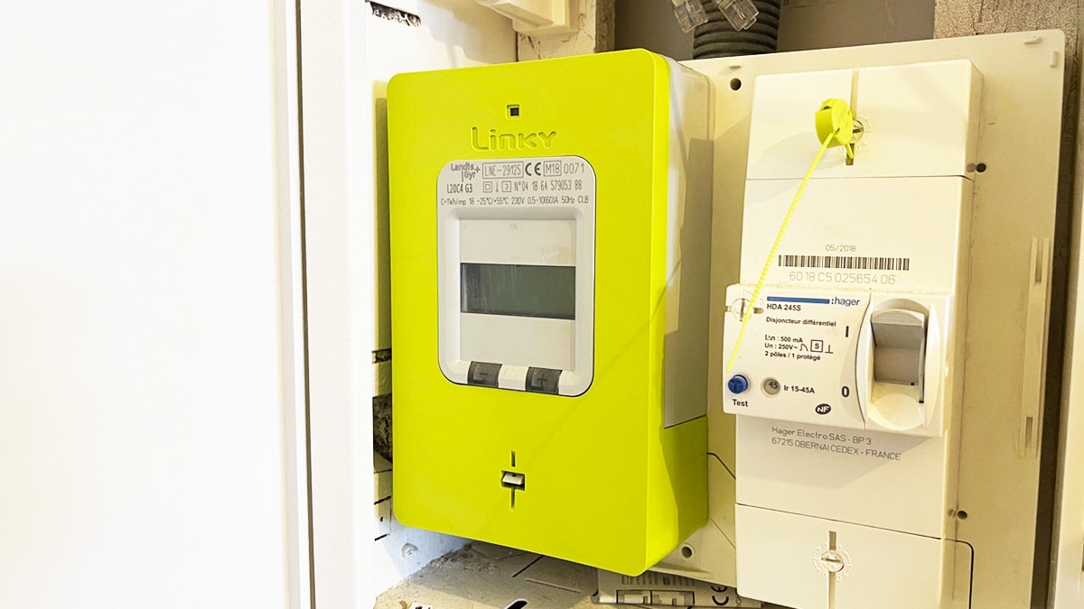 découvrez notre guide complet sur le test du compteur linky, avec des conseils pratiques pour vérifier son fonctionnement, comprendre ses fonctionnalités et optimiser votre consommation d'énergie. informez-vous sur les aspects techniques et régulatoires liés à ce compteur innovant.