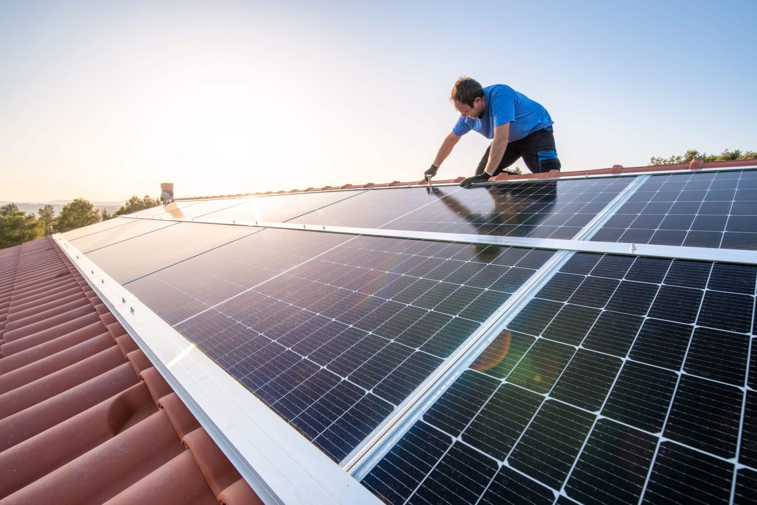 découvrez tout ce que vous devez savoir sur la tva photovoltaïque en 2025 : taux, avantages fiscaux et nouvelles régulations pour optimiser votre investissement en énergies renouvelables.