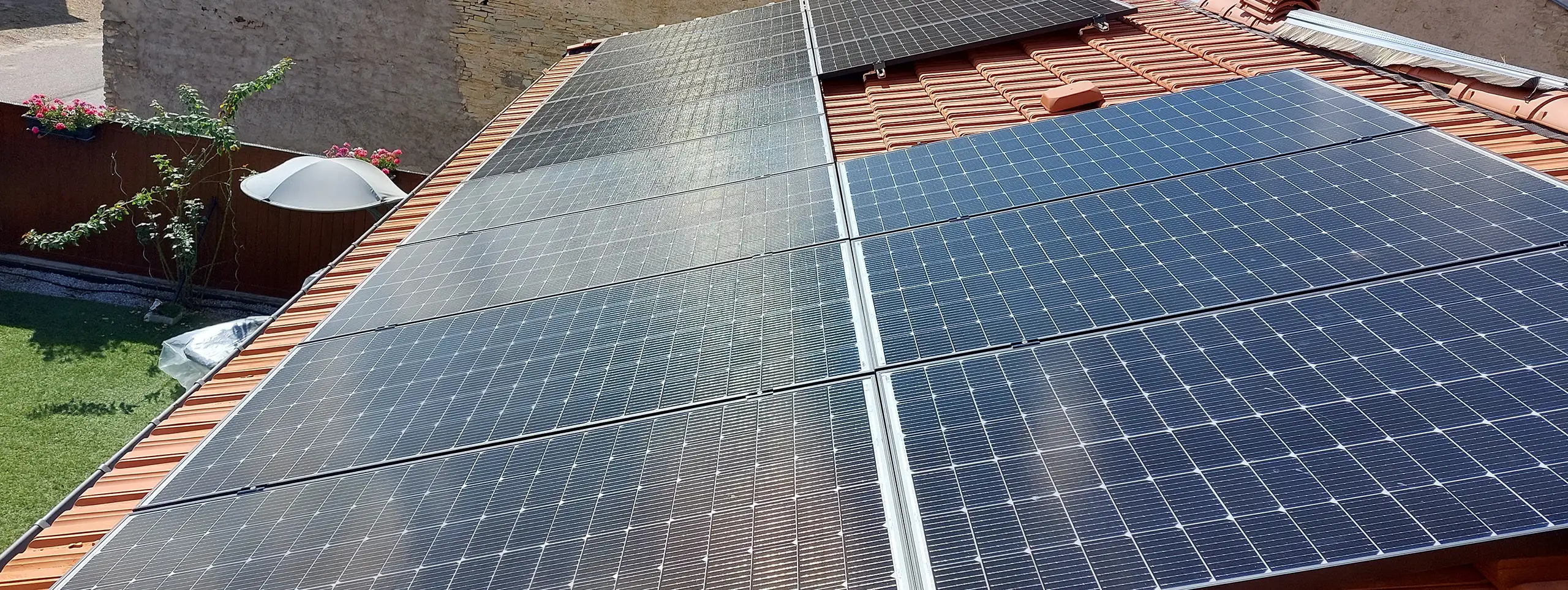 découvrez notre suivi en temps réel de la production photovoltaïque. analysez votre production d'énergie solaire, optimisez votre consommation et contribuez à la transition énergétique grâce aux données précises et aux conseils personnalisés.