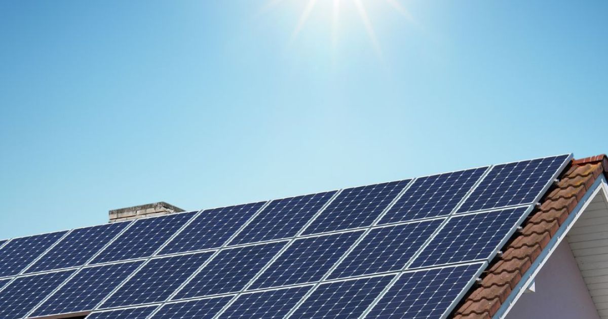 découvrez nos solutions de financement pour l'installation de panneaux solaires. profitez d'aides financières et d'options adaptées à votre budget pour passer à l'énergie solaire et réduire votre facture d'électricité tout en préservant l'environnement.