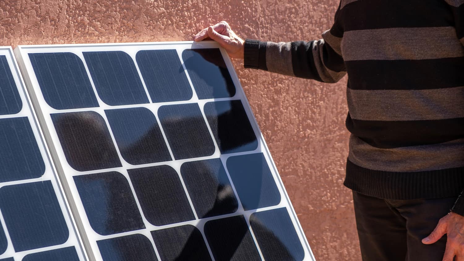 découvrez les avantages et inconvénients des panneaux solaires. informez-vous sur leur efficacité énergétique, leur impact environnemental et leur coût initial. faites le bon choix pour un avenir durable.