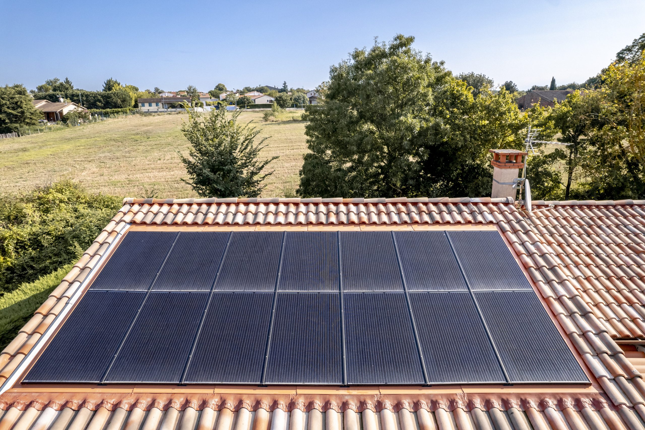 découvrez notre plateforme dédiée aux forums photovoltaïques, un espace d'échange et d'entraide pour les passionnés et professionnels du solaire. partagez vos expériences, posez vos questions et restez informé des dernières tendances en énergie renouvelable.
