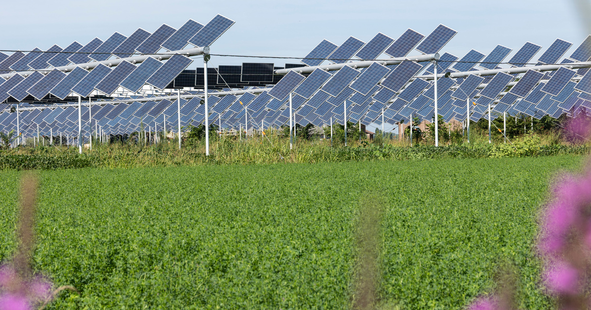 découvrez comment l'acv (analyse du cycle de vie) du photovoltaïque évalue l'impact environnemental des panneaux solaires, de leur fabrication à leur recyclage. optimisez votre choix d'énergie renouvelable en comprenant les bénéfices et les défis associés à cette technologie durable.