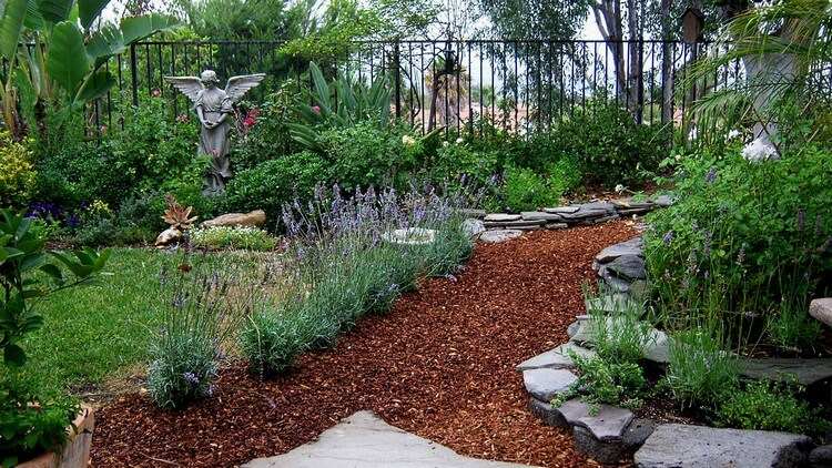 découvrez les solutions pour réparer votre allée cassée et redonner vie à votre extérieur. astuces, conseils et matériaux pour un aménagement réussi.